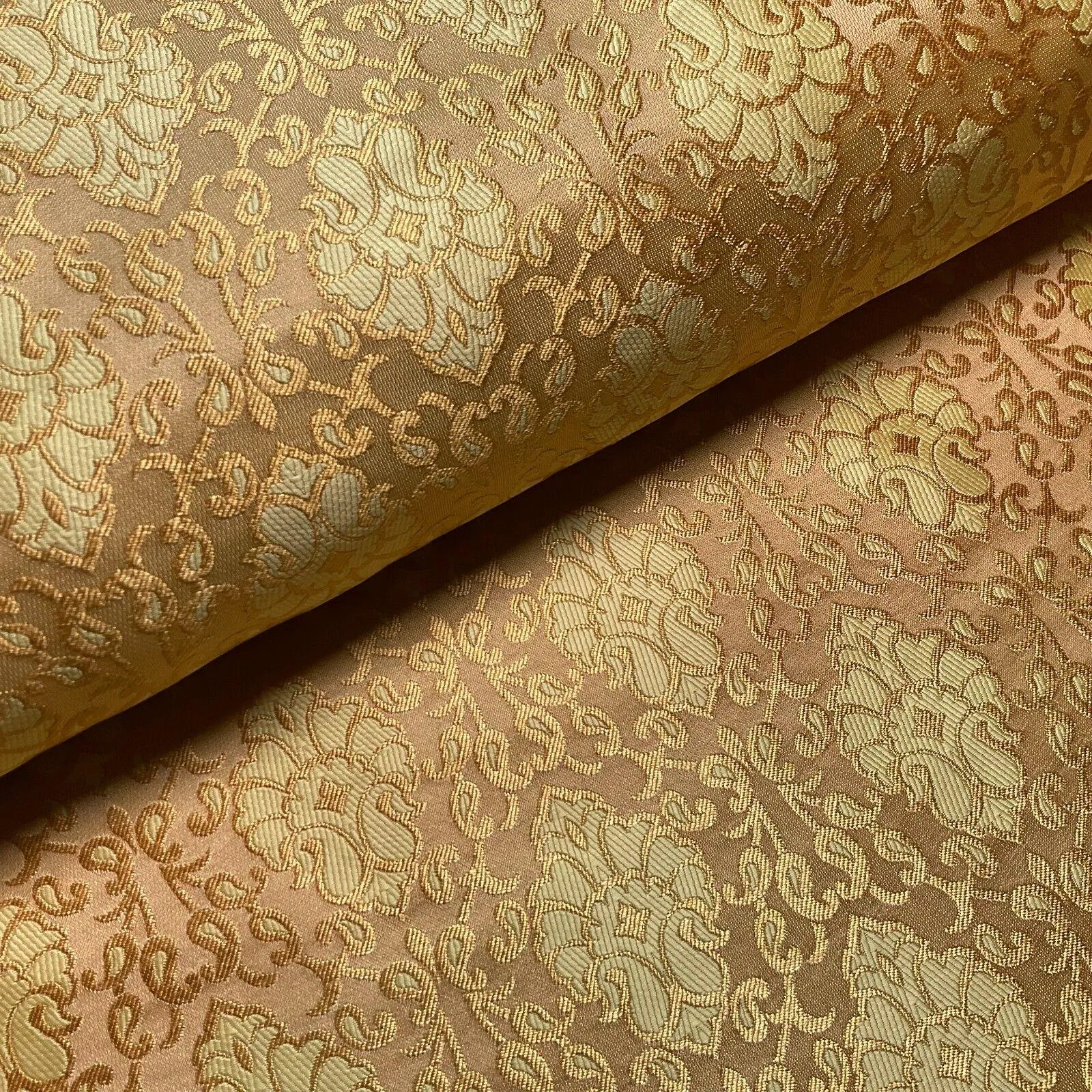 Ornamental Damask Brocade Wedding Banarsi Fabric 130 cm wide  M1565