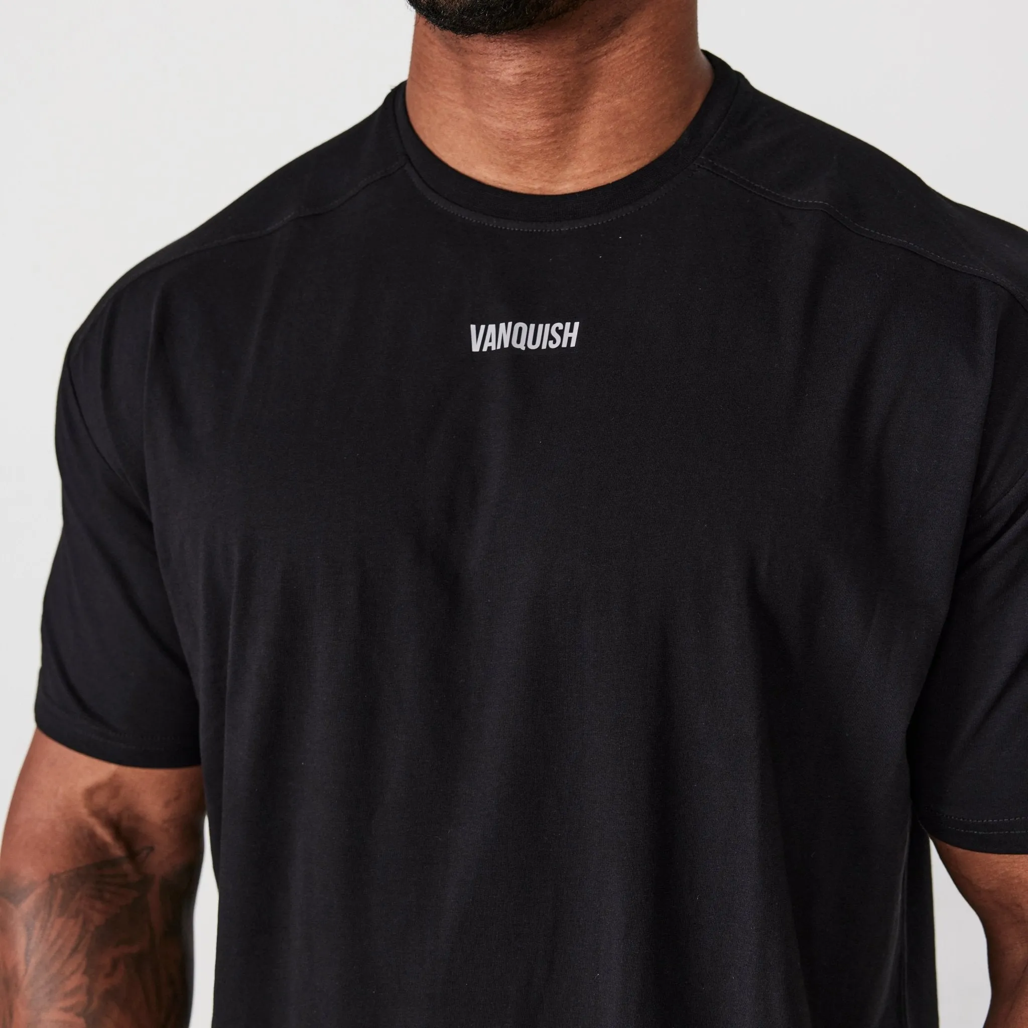 Vanquish Essential Black Oversized T Shirt