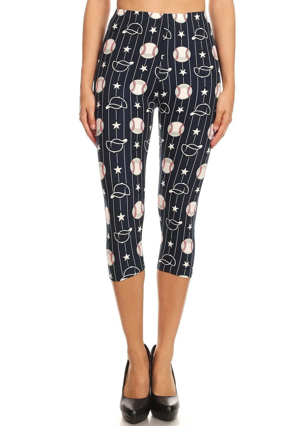 Women's Regular Baseball Ball & Cap Printed Cropped Capri Leggings